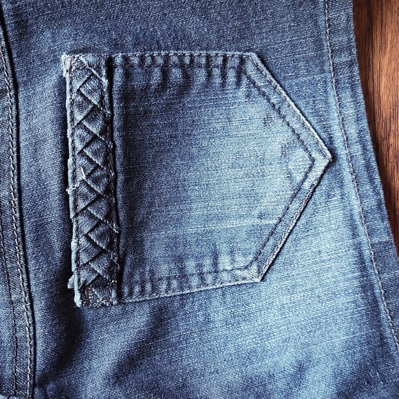 Boom Boom Jean shorts size 3 - Picture 8 of 10